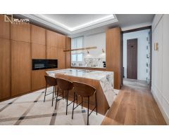 EXCLUSIVO PISO CON ELEGANCIA ATEMPORAL EN LOS RECOLETOS