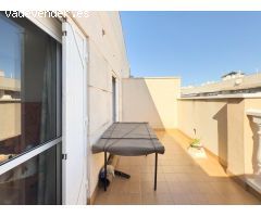 Coqueto ático en Calle La Loma de 1 dormitorio con Terraza a 700 m de Playa del Cura