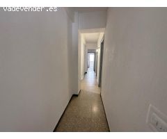 PISO DE 4 DORMITORIOS EN PLENO CENTRO, TORREVIEJA