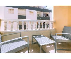 Luminoso apartamento de 2 dormitorios con terraza orientada al sureste en Torrevieja