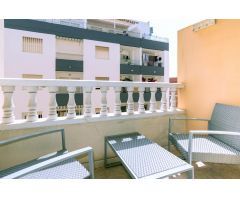 Luminoso apartamento de 2 dormitorios con terraza orientada al sureste en Torrevieja