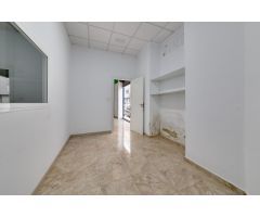 ¡OPORTUNIDAD ÚNICA EN CALLE VALENCIA ESQ. URBANO ARREGUI!