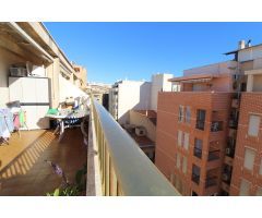Espectacular ático dúplex en playa del Cura de Torrevieja