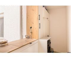 Apartamento de 102m2, 3 dormitorios junto a playa, terraza y ascensor