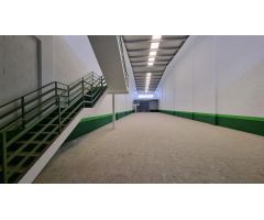 Conjunto de dos naves industriales a la venta en Empresarium