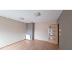 Piso en venta en Navarro Amadeo. Utebo