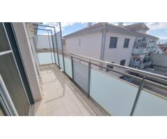 Piso en venta en Navarro Amadeo. Utebo