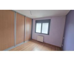 Piso en venta en Navarro Amadeo. Utebo