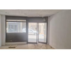 Local en venta en C/ Hermanos Gimeno Vizarra