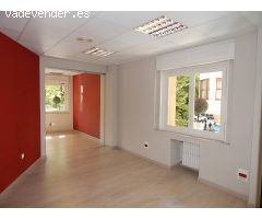 ETXEA alquila oficina en el centro de Pamplona, 69 m2 construidos