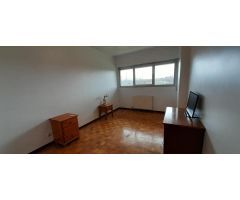 SE ALQUILA PISO GRANDE EN PADRE ADOAIN Y GARAJE