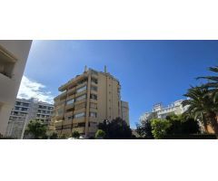 AMPLIO PISO DE DOS DORMITORIOS EN MYRAMAR PLAYA