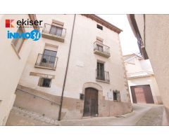 Ekiser vende casa en Calle Mayor de Cirauqui