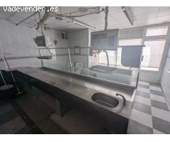 Local acondicionado como pescadería a la venta en Estella