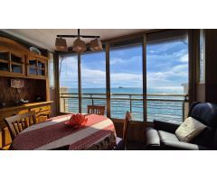 ¡FABULOSO APARTAMENTO FRENTE AL MAR EN PLAYA DE PONIENTE Y A UN PASO DEL CENTRO DE BENIDORM!