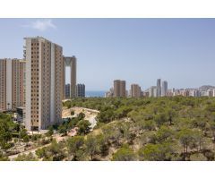 ¡FABULOSO APARTAMENTO EN UNA URBANIZACIÓN ESPECTACULAR UBICADA EN PLAYA DE PONIENTE!