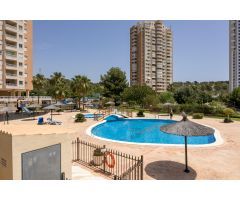 ¡FABULOSO APARTAMENTO EN UNA URBANIZACIÓN ESPECTACULAR UBICADA EN PLAYA DE PONIENTE!