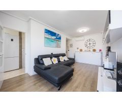 ¡FABULOSO APARTAMENTO EN UNA URBANIZACIÓN ESPECTACULAR UBICADA EN PLAYA DE PONIENTE!