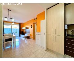 Planta baja con jardín privado a 200 metros del mar.