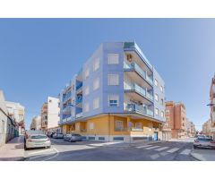 Venta de apartamento céntrico en Torrevieja para entrar a vivir