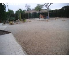 SE VENDE CHALET EN PEÑA LAS ÁGUILAS
