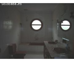 CHALET EN ELCHE EN ZONA SALADAS
