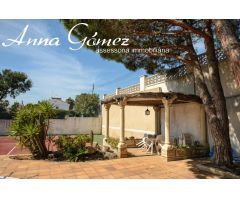 MAGNIFICO CHALET CON 1.051 M2 DE PARCELA.