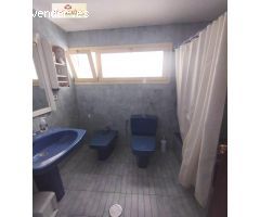 VIVIENDA PISOS AZULES