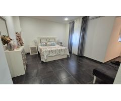 AMPLIO PISO REFORMADO EN ELCHE