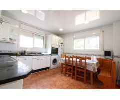 CHALET DE LUJO CON GRAN PARCELA EN SEGUR DE CALAFELL CENTRO