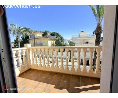 Chalet independiente en la Urbanizacion Cabo Roig, Orihuela Costa