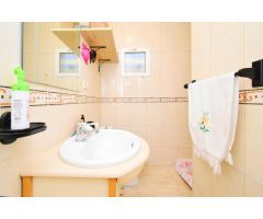 DUPLEX EN VENTA EN ROQUETAS DE MAR, LISTO PARA ENTRAR A VIVIR