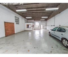 Nave en alquiler para actividad industrial o almacén en centro de Sant Sadurní d´Anoia de 146 m2