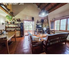 CASA CON ENCANTO A LA VENTA EN PARCELA DE 885 M² EN CAN CLARAMUNT, PIERA