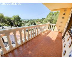 CASA A LA VENTA EN COSTA CUNIT DE 4 HABITACIONES MAS SÓTANO CON TRES ESTANCIAS Y PARCEL DE 1.280 M2