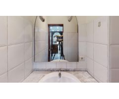 LOCAL EN VENTA EN LA ZONA DE LA ISLETA LAS PALMAS GRAN OPORTUNIDAD