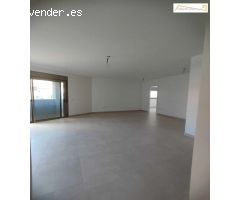 Santa Cruz. Centro. Piso 3 habitaciones, 2 baños a estrenar, balcon, garaje.