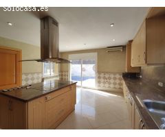 Exclusiva Casa en zona tranquila y Vistas muy agradables en Premia de Dalt.