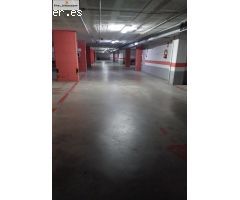 Plaza de Garaje en el corazón de Teatinos, junto a la Ciudad de la Justicia