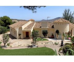 Chalet en Alquiler en La Manga del Mar Menor, Murcia