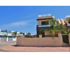 Chalet en Alquiler en San Pedro del Pinatar, Murcia