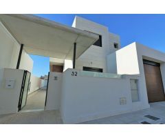 Chalet en Alquiler en Pilar de la Horadada, Alicante