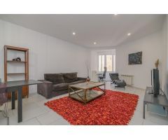 Piso de 130m2 en Marc Aureli, muy próximo a Plaza Molina