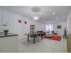 Piso de 130m2 en Marc Aureli, muy próximo a Plaza Molina