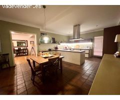 VIVIENDA ÚNICA de 222m2 a pocos metros del PALAU DE LA MÚSICA CATALANA.