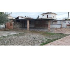 VIVIENDA EN LA URBANIZACION EL SASO ( SAN MATEO DE GÁLLEGO)