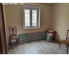 VENDEMOS CASA TOTALMENTE REFORMADA EN ARRABAL DE PORTILLO.