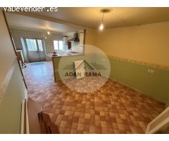 Venta de casa en Poio, de 123m2 con 2 dormitorios y 2 baños