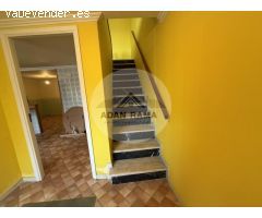 Venta de casa en Poio, de 123m2 con 2 dormitorios y 2 baños