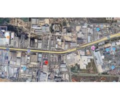 Gran centro de recuperación de metales en venta.